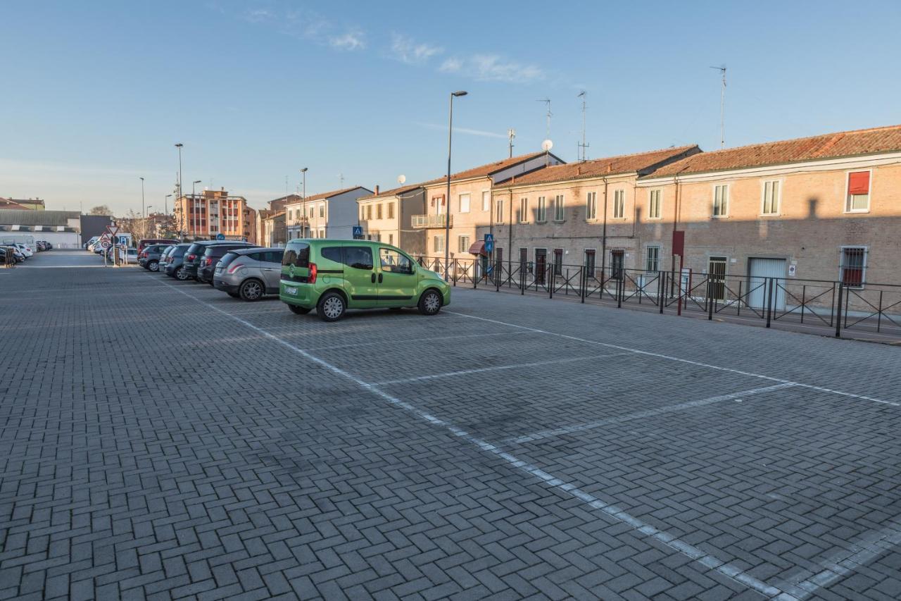 La Dolce Vita Ferrara Exterior foto